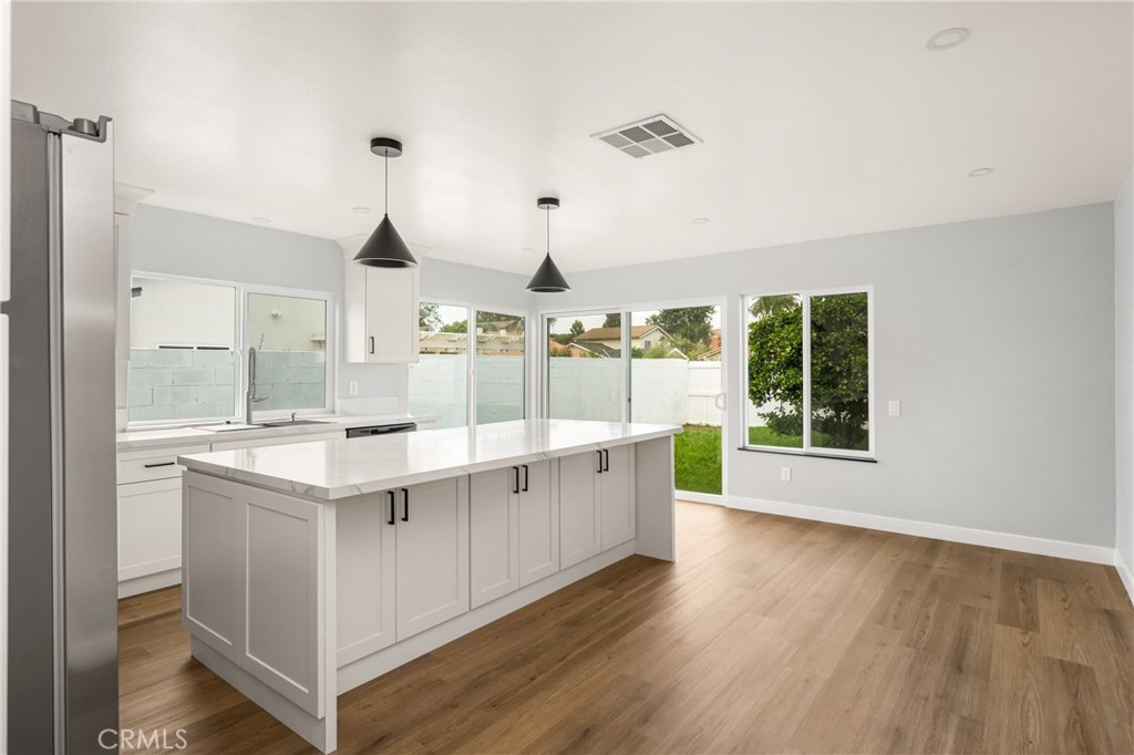 14375 Majorca Avenue