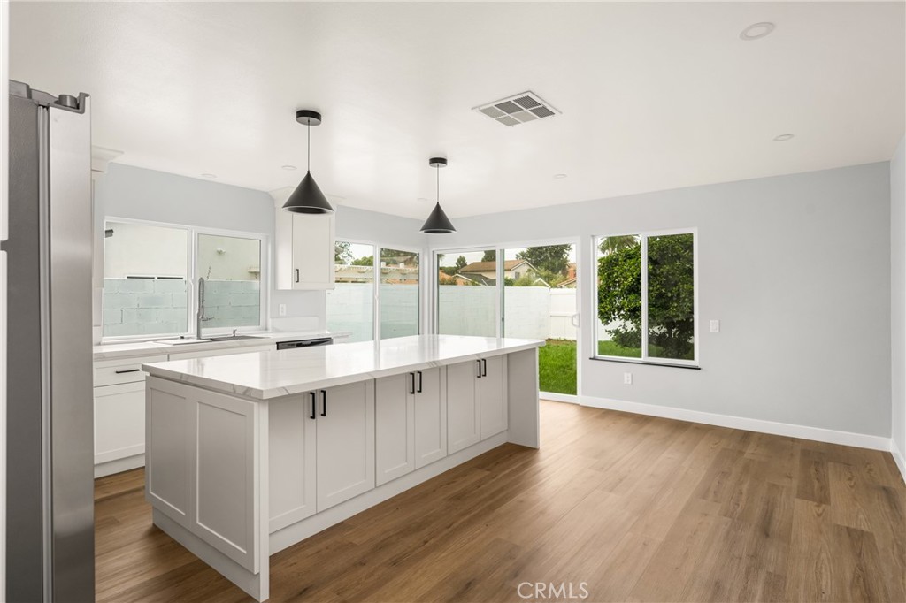 14375 Majorca Avenue