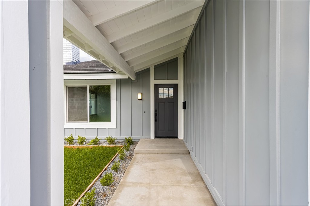 14375 Majorca Avenue