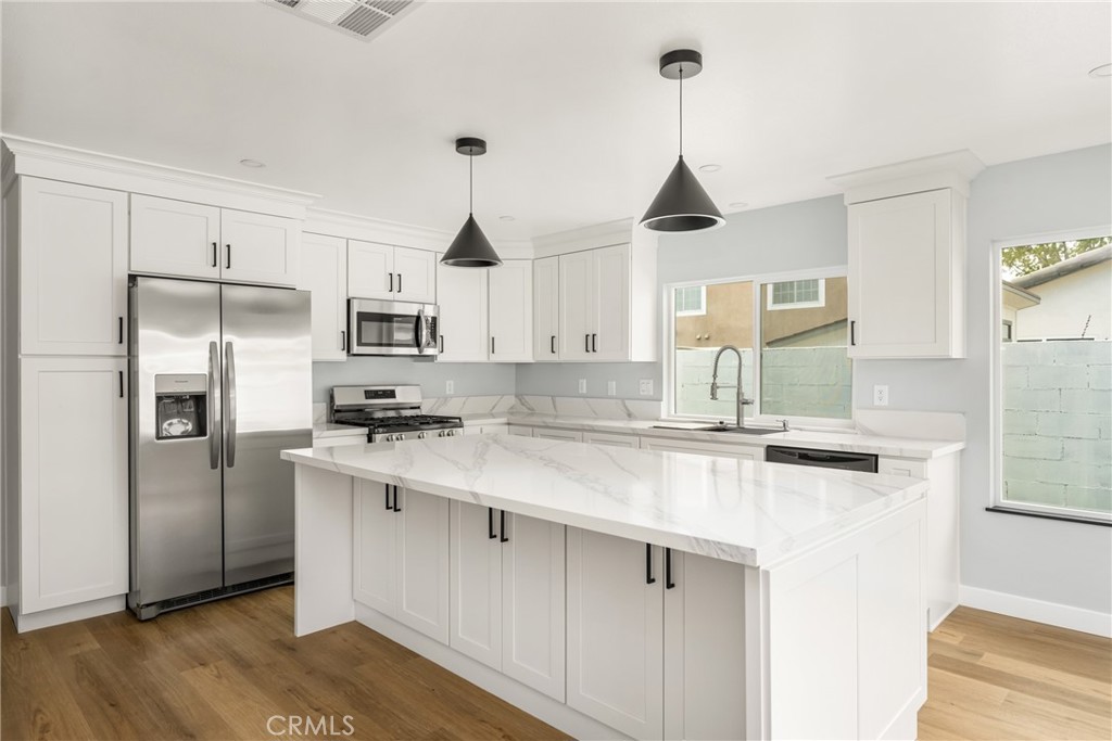 14375 Majorca Avenue