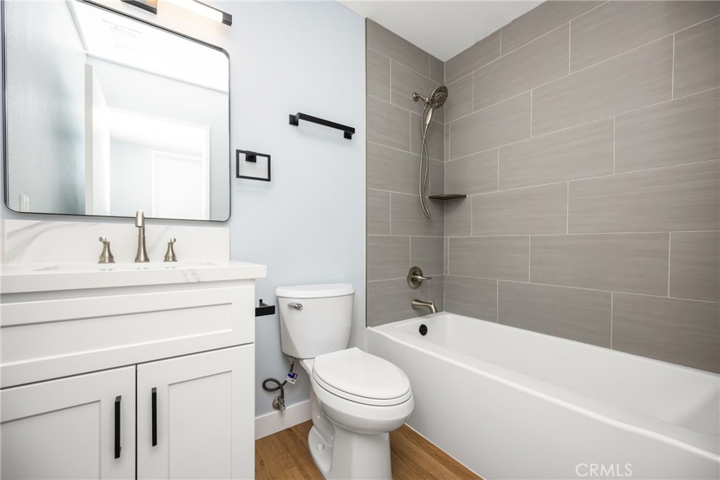 14375 Majorca Avenue