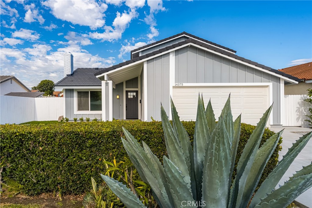 14375 Majorca Avenue