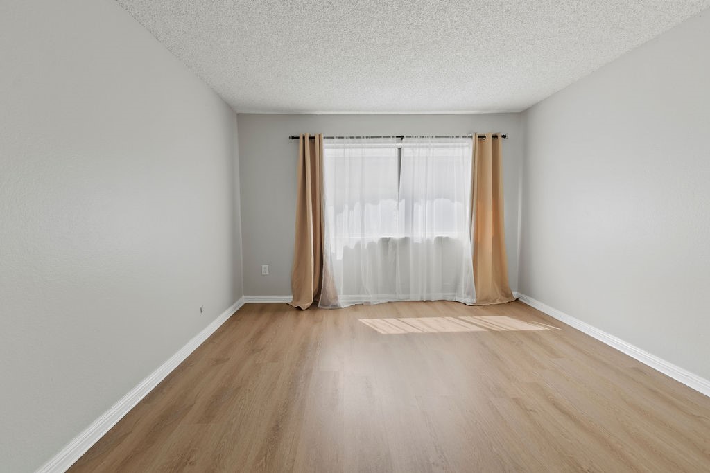 1080 B Cabrillo Park Drive A