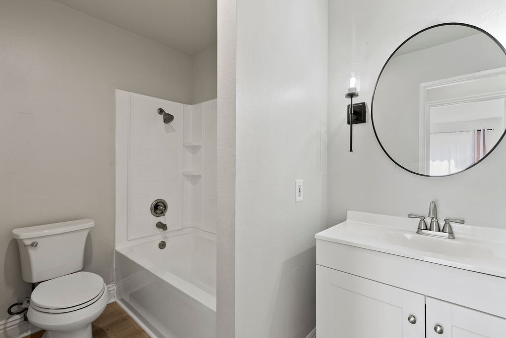 1080 B Cabrillo Park Drive A