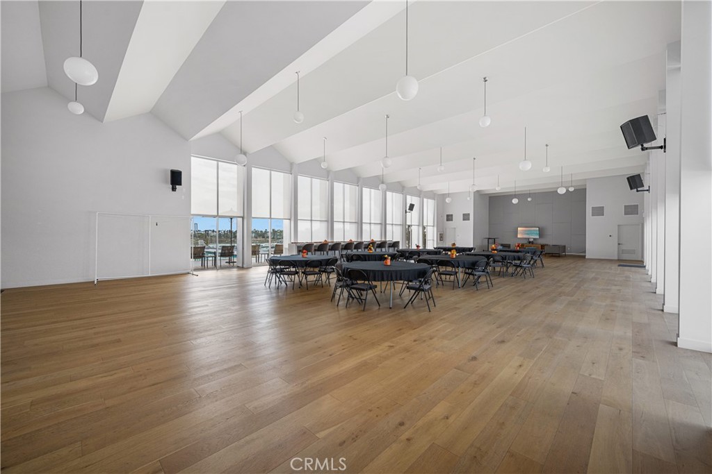306 N JADE COVE 65