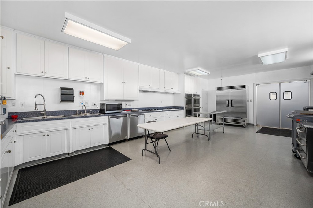 306 N JADE COVE 65