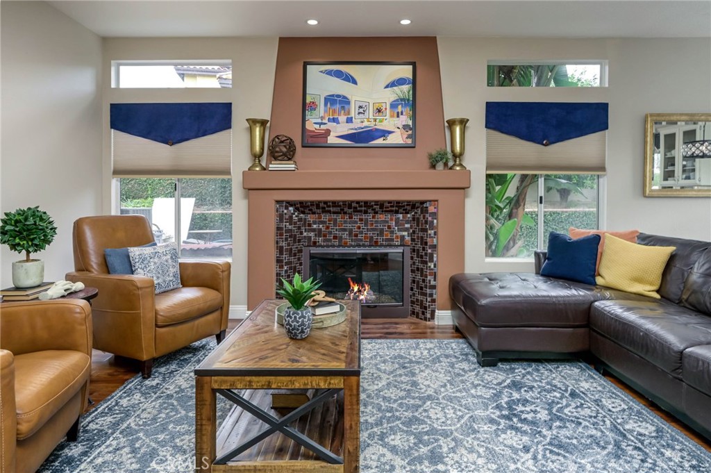 5570 MEADOW LAKE Lane