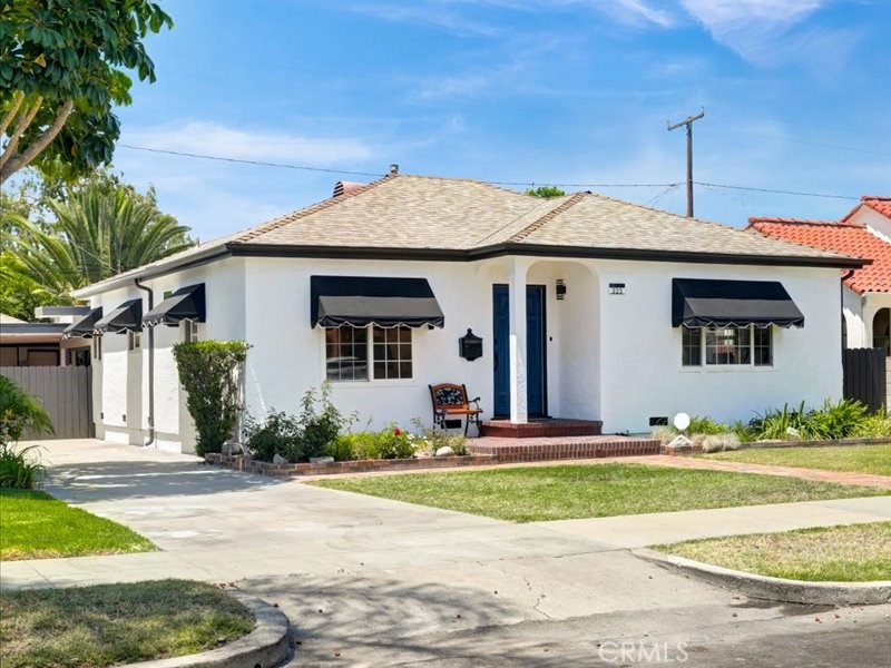 323 N Janss