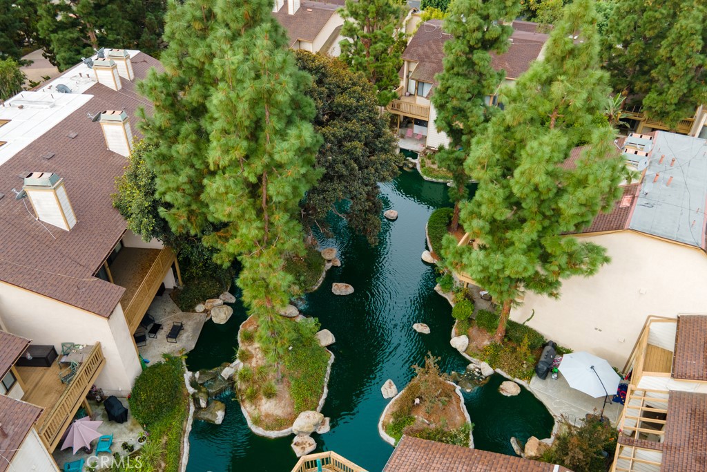 16211 Downey Avenue 31