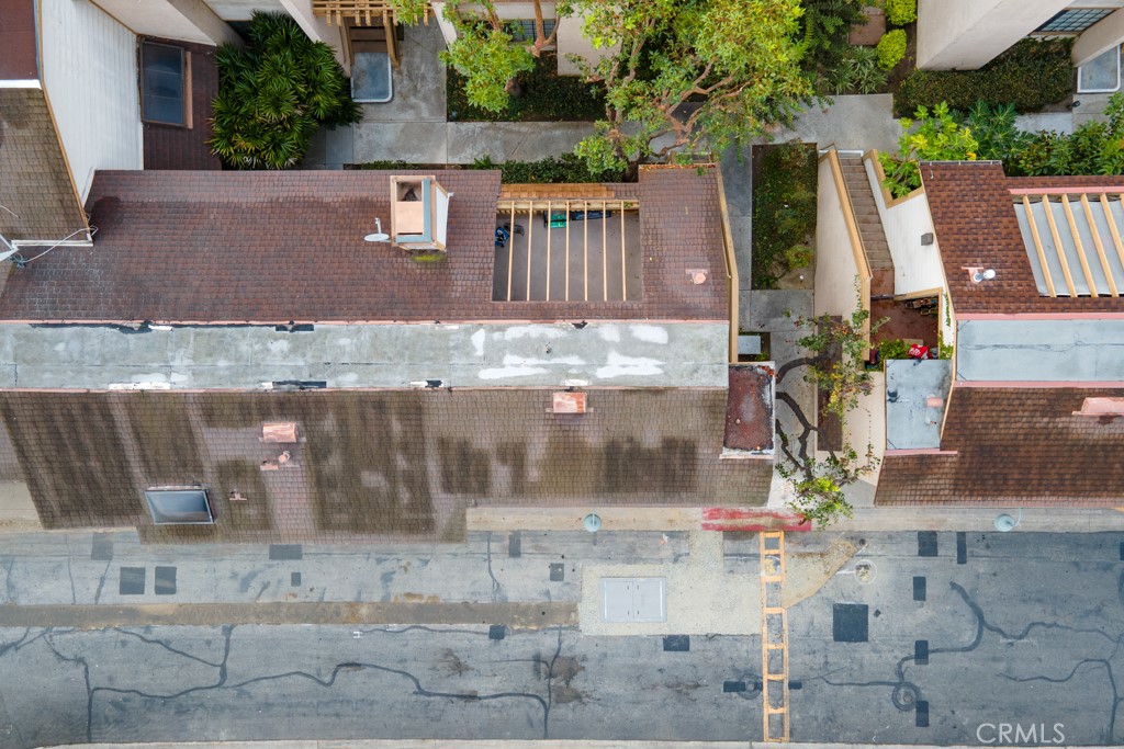 16211 Downey Avenue 31