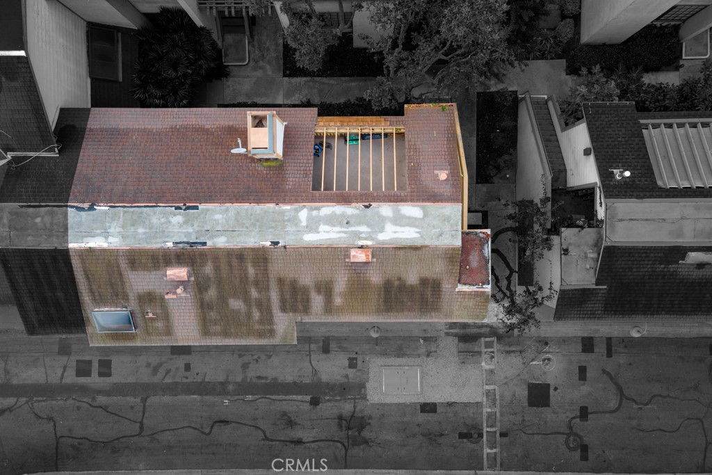 16211 Downey Avenue 31