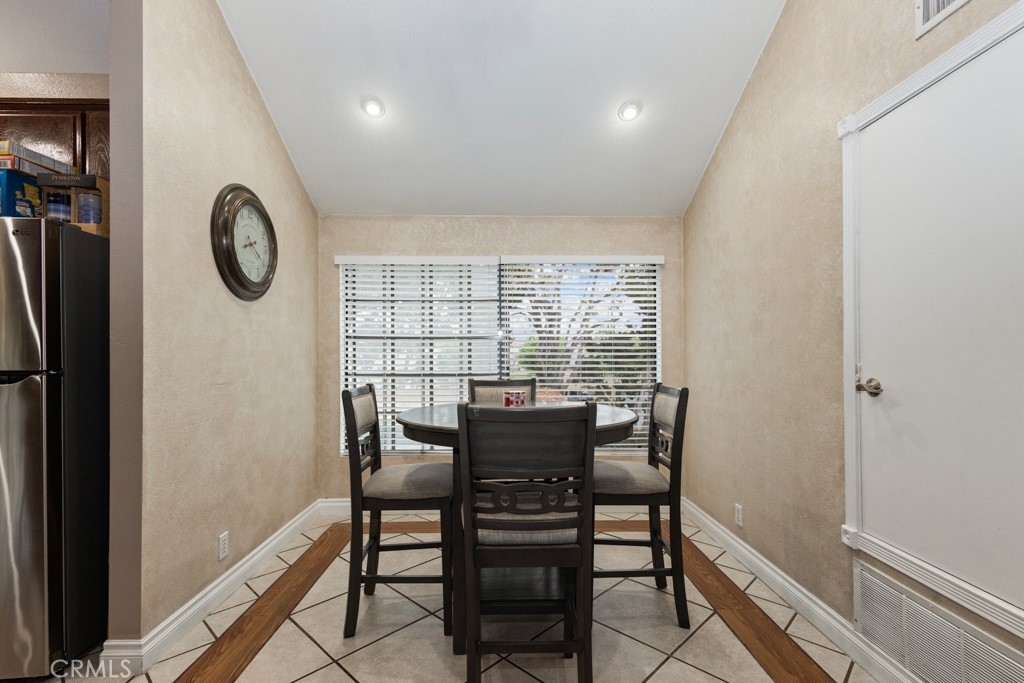 16211 Downey Avenue 31