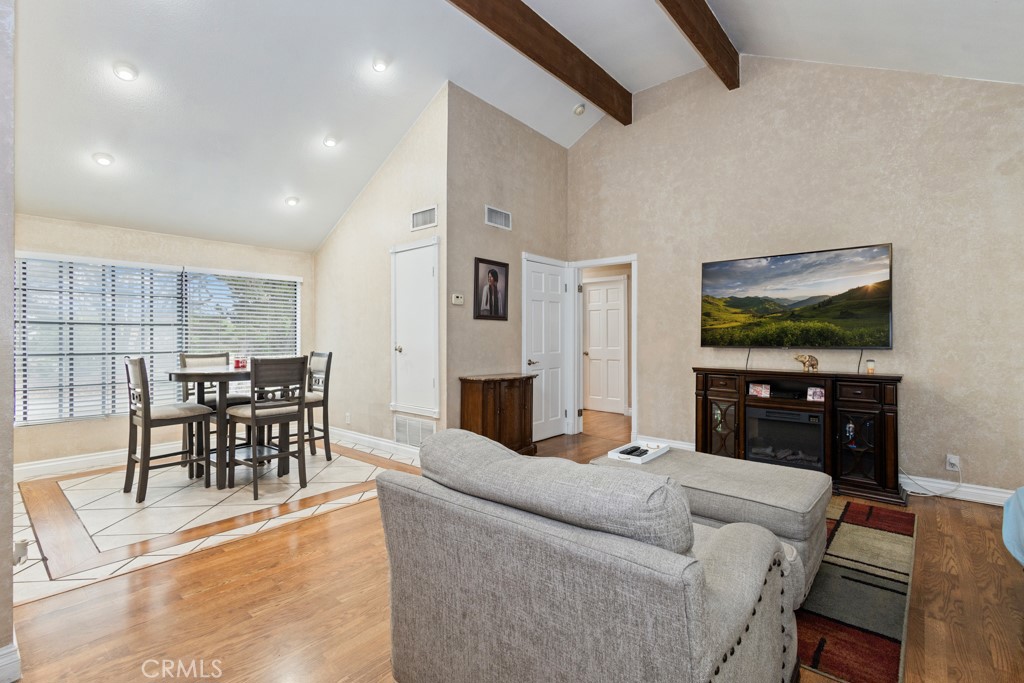 16211 Downey Avenue 31