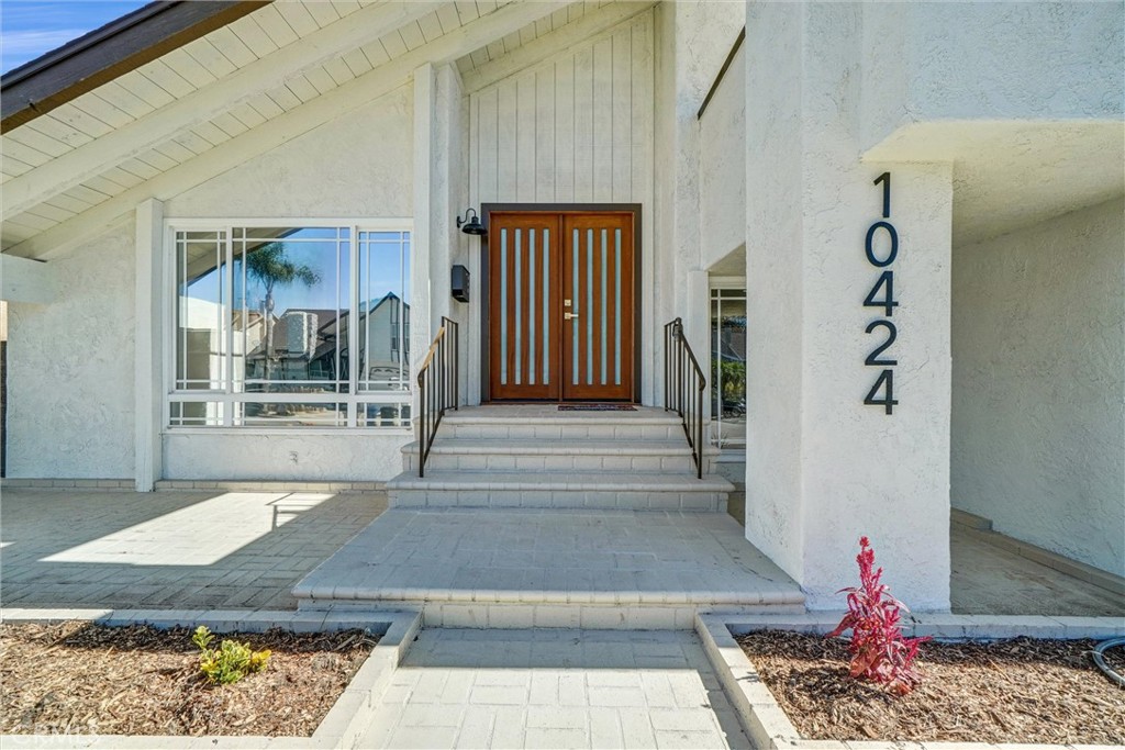 10424 Santa Rita Street