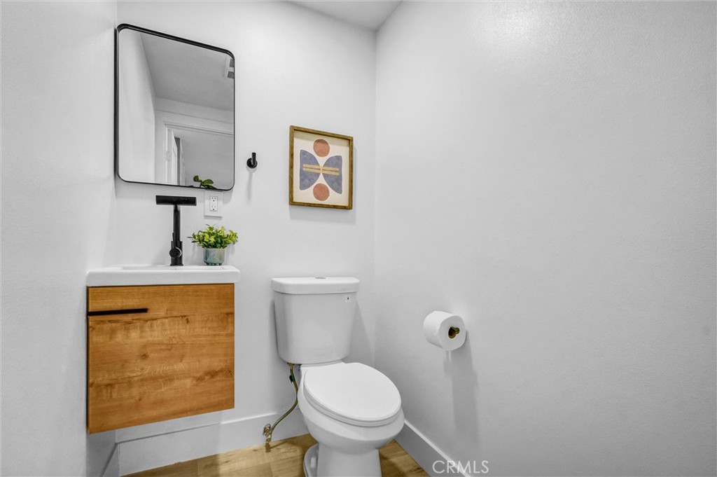 10424 Santa Rita Street