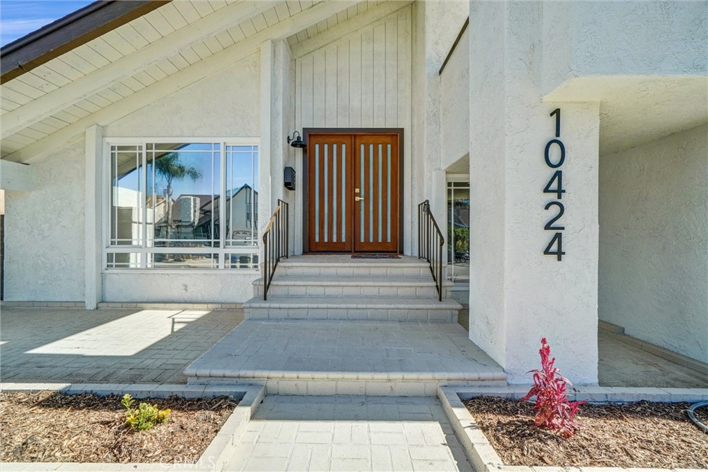 10424 Santa Rita Street