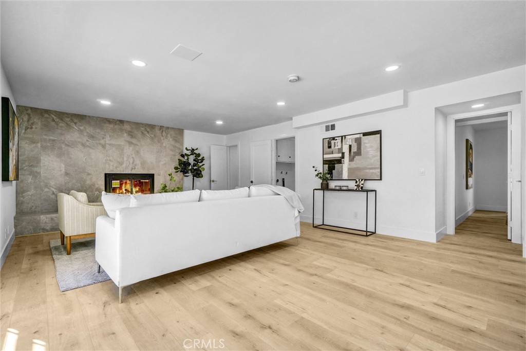 10424 Santa Rita Street