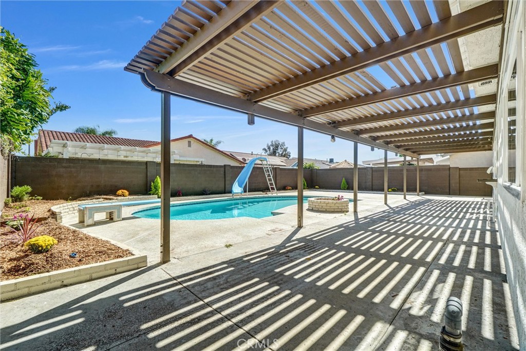 10424 Santa Rita Street