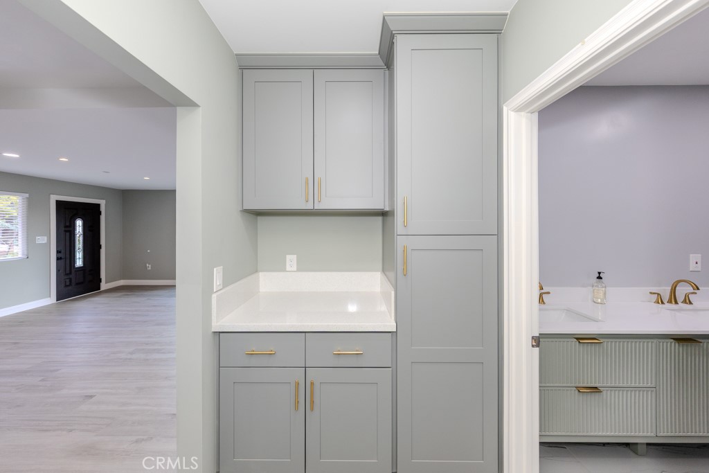 7655 E Silver Dollar Lane