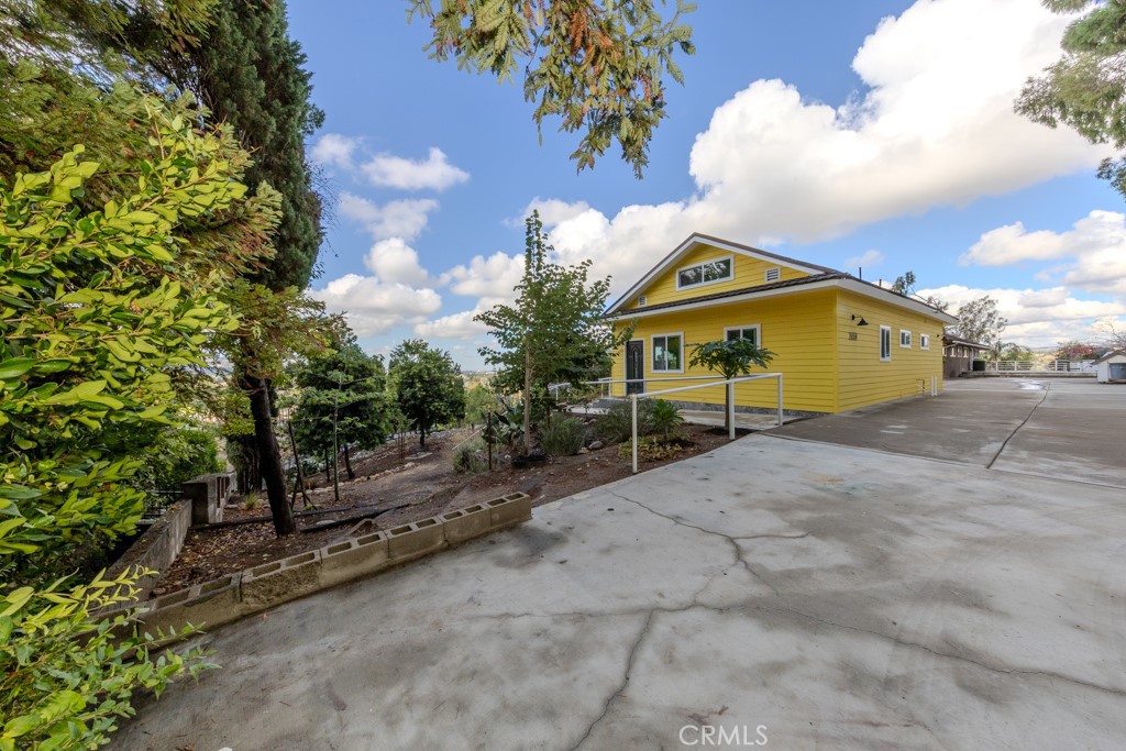 7655 E Silver Dollar Lane