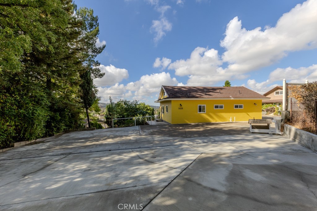 7655 E Silver Dollar Lane