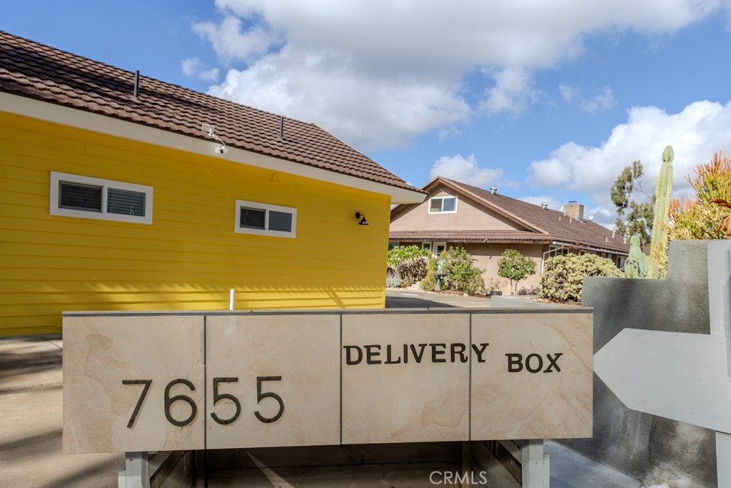 7655 E Silver Dollar Lane