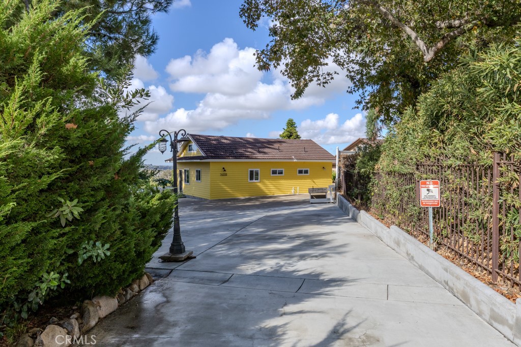 7655 E Silver Dollar Lane