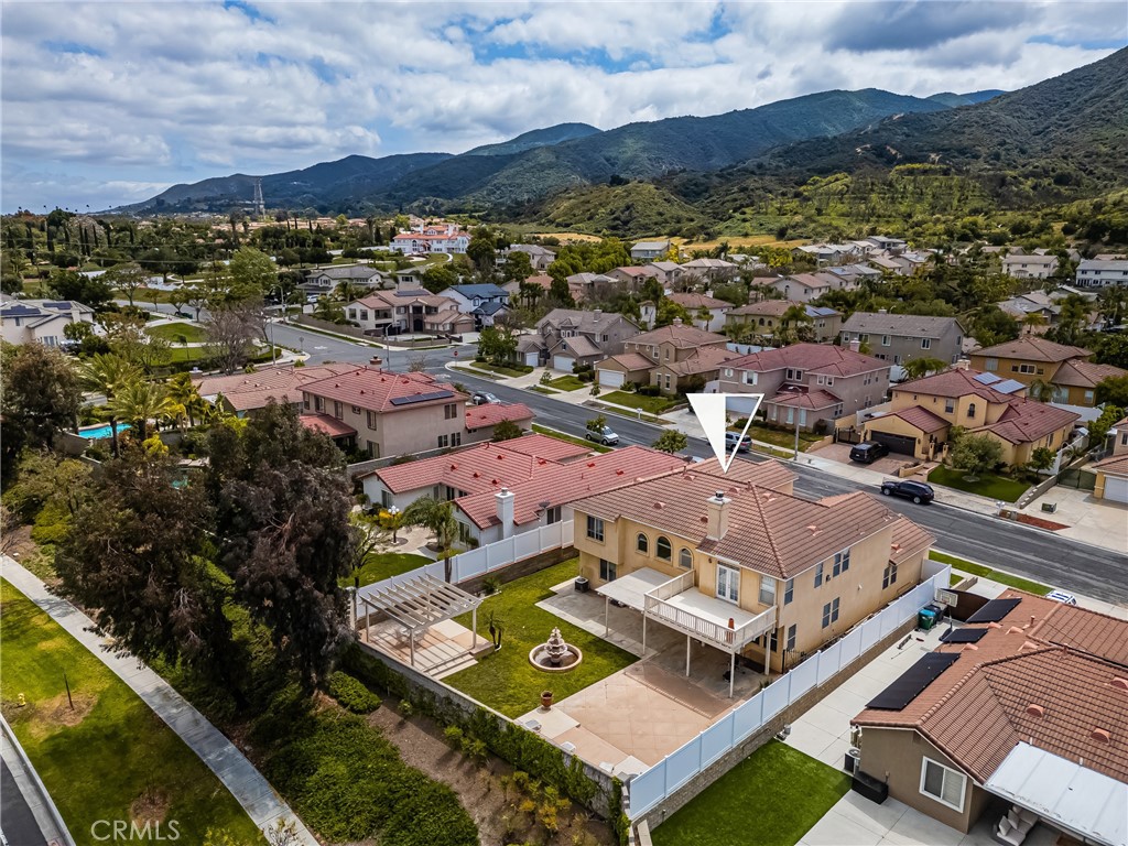 833 W Orange Heights