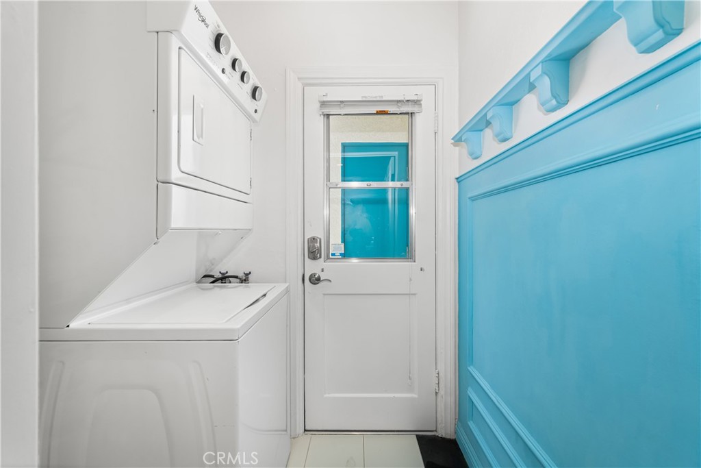 173 Santa Ana Avenue