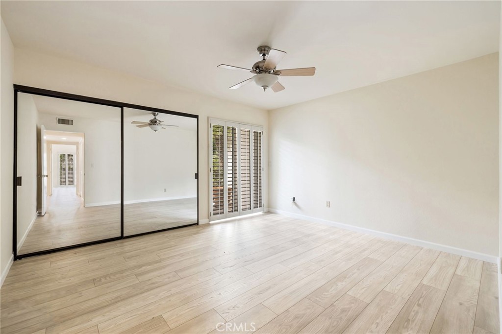 255 E Avenida Granada 211