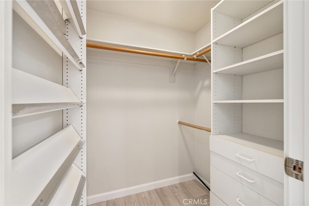 255 E Avenida Granada 211