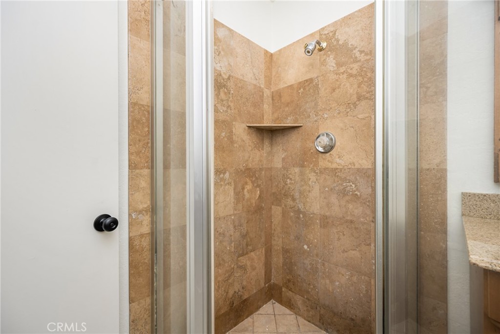 16481 Valle Vista Way