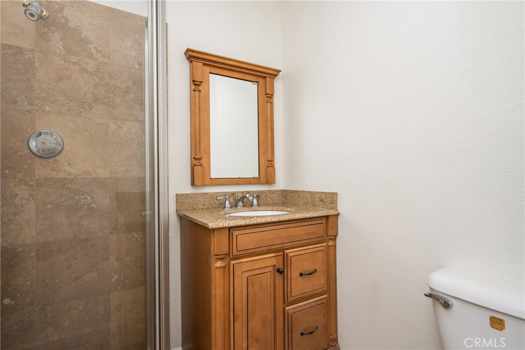 16481 Valle Vista Way