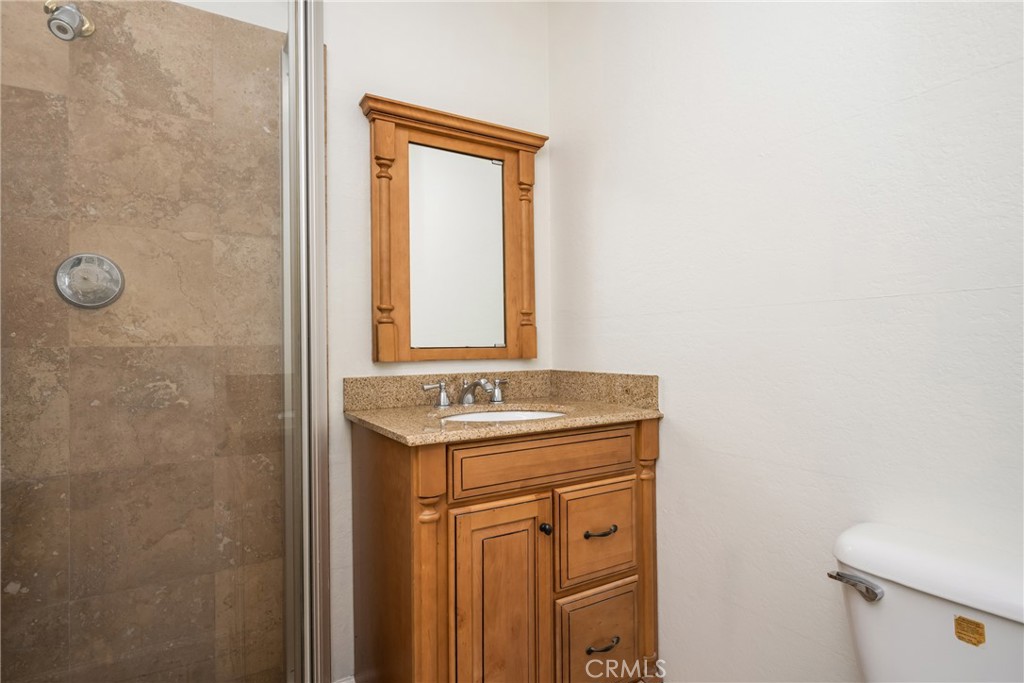 16481 Valle Vista Way