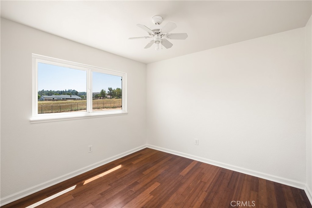 16481 Valle Vista Way