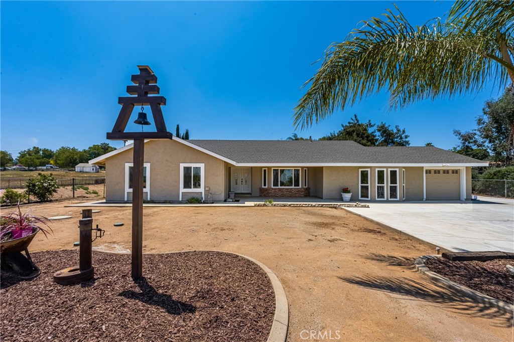 16481 Valle Vista Way