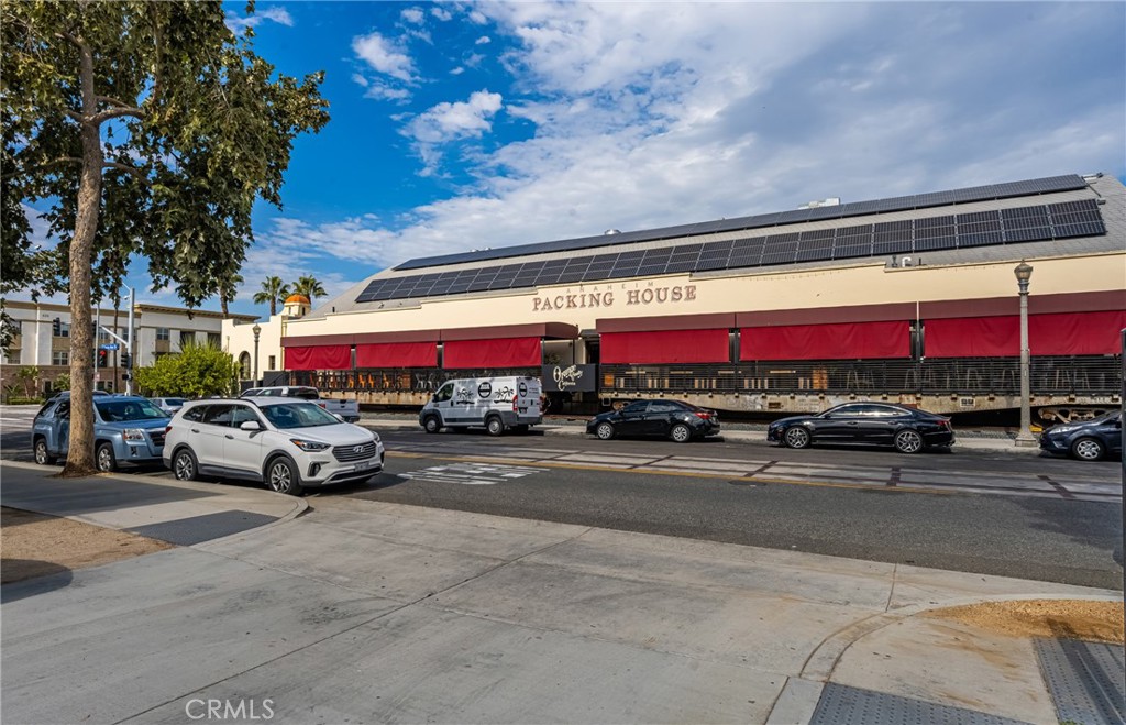 510 S Anaheim Boulevard S 7