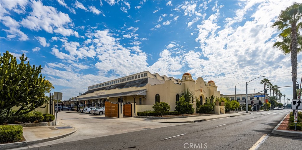 510 S Anaheim Boulevard S 7