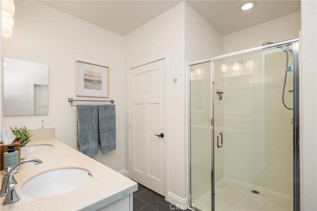 510 S Anaheim Boulevard S 7