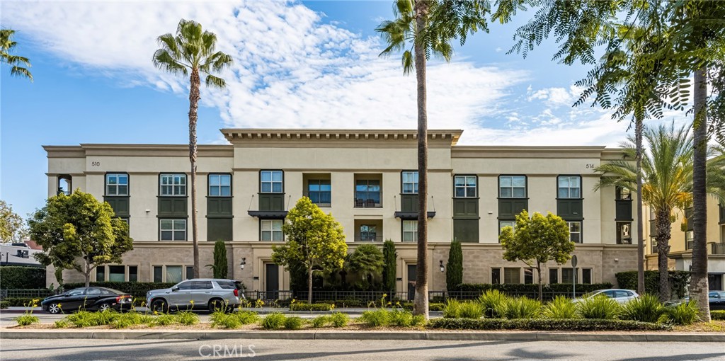 510 S Anaheim Boulevard S 7