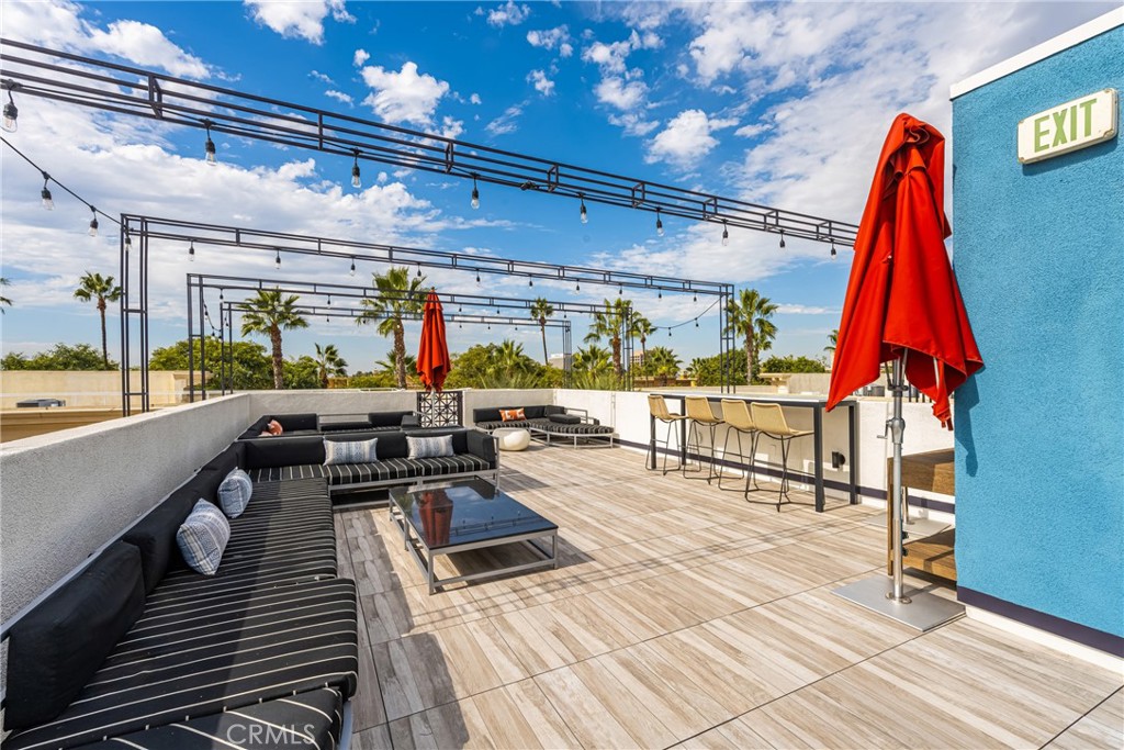 510 S Anaheim Boulevard S 7