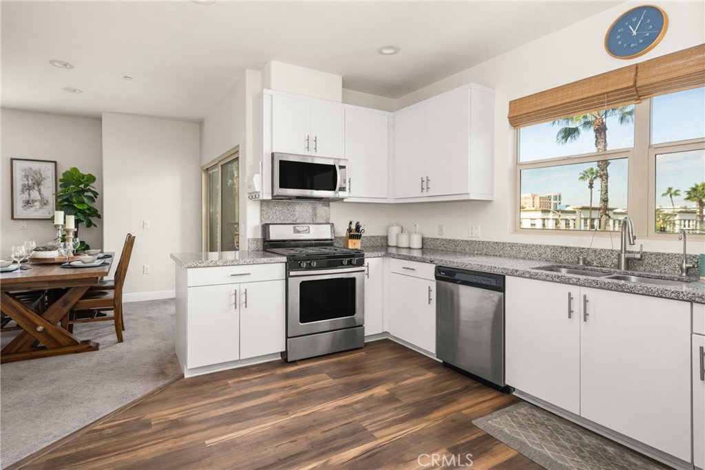 510 S Anaheim Boulevard S 7