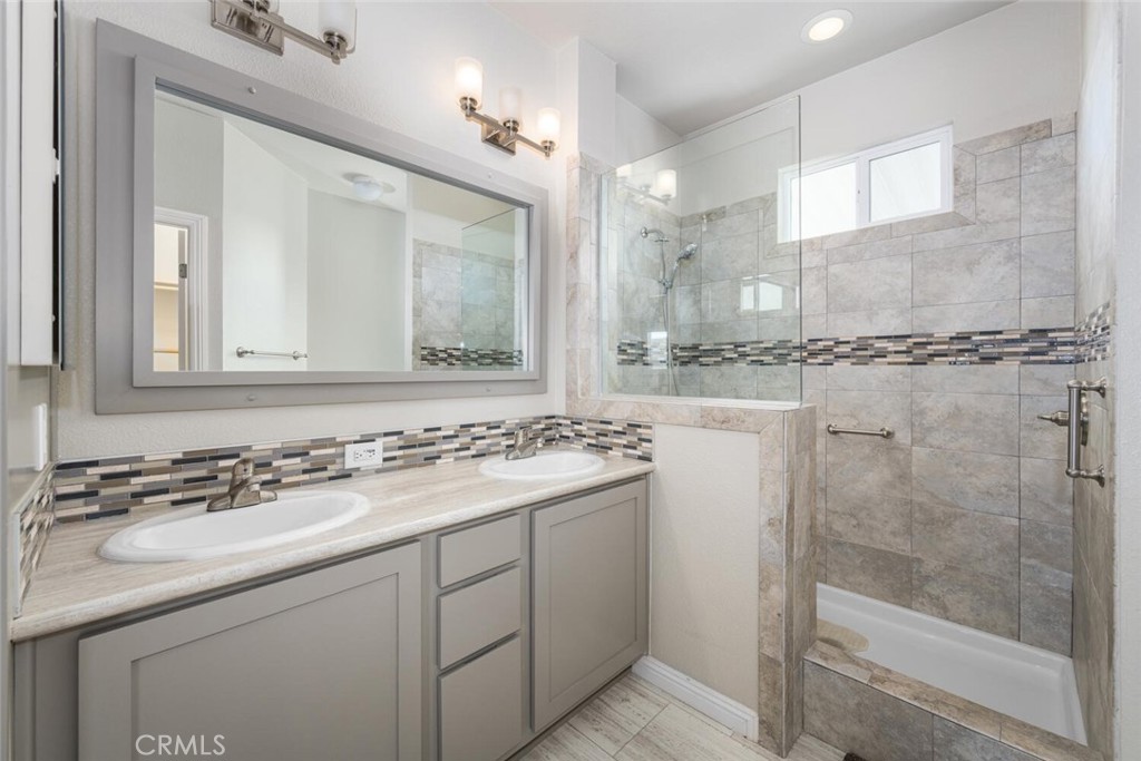 16222 Monterey Lane 285