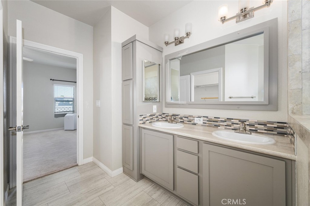 16222 Monterey Lane 285