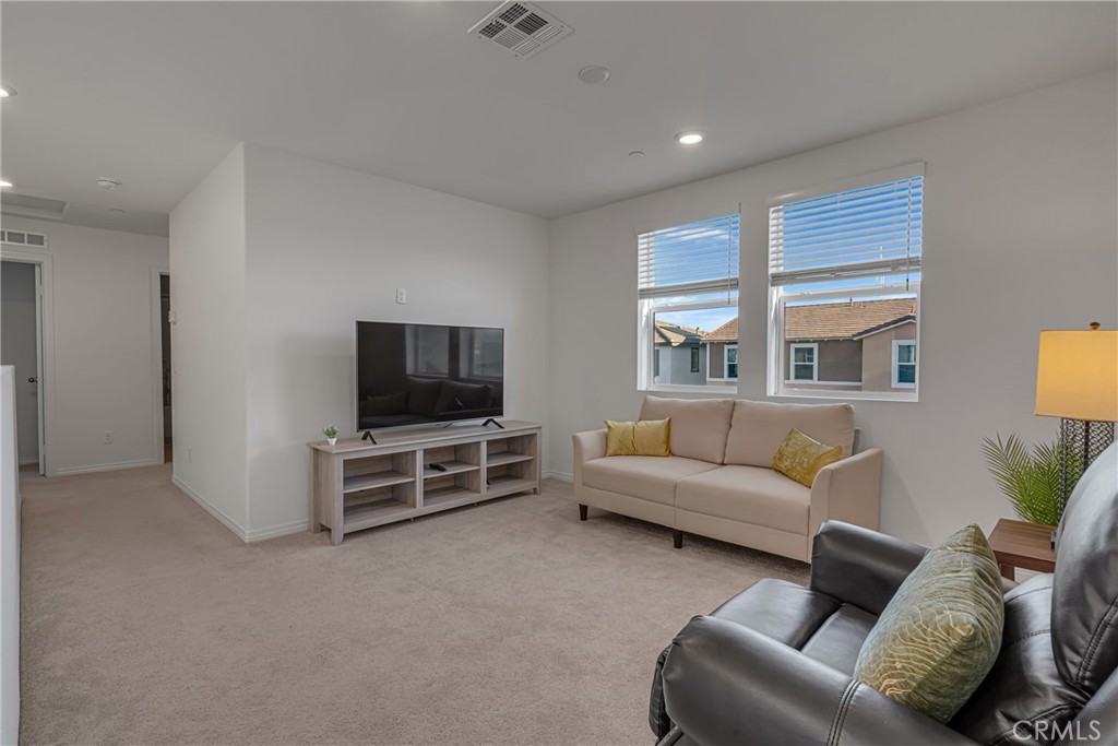 36985 Camino Springs Ave