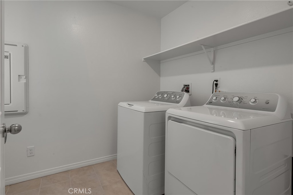 36985 Camino Springs Ave