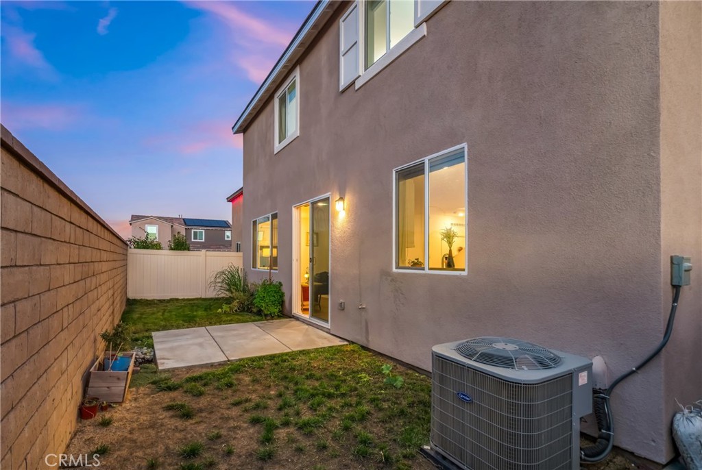 36985 Camino Springs Ave