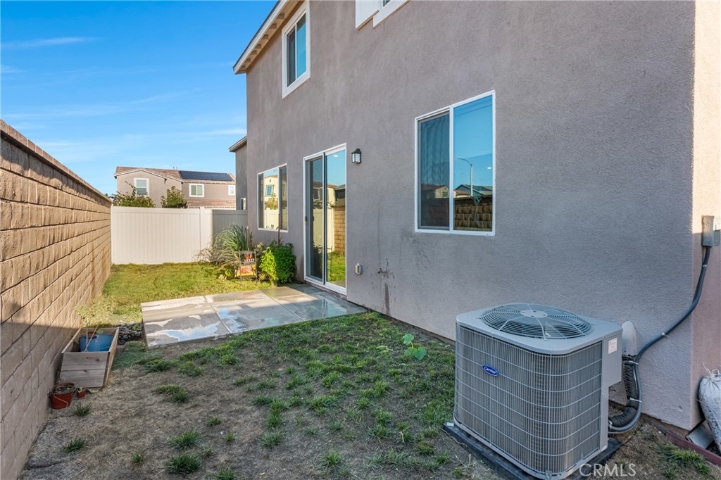 36985 Camino Springs Ave