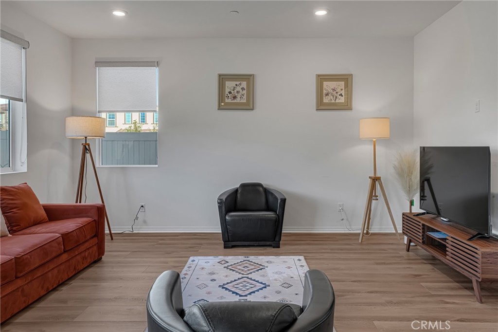 36985 Camino Springs Ave