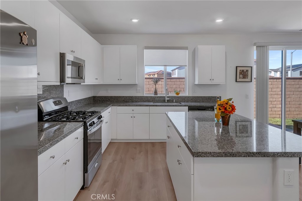 36985 Camino Springs Ave